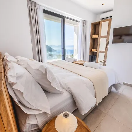Elgian Luxury -private Pool&sea View * Pondi