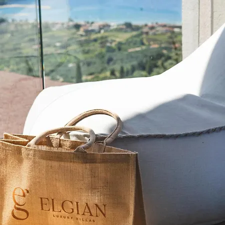 빌라 Elgian Luxury -private Pool & Sea View
