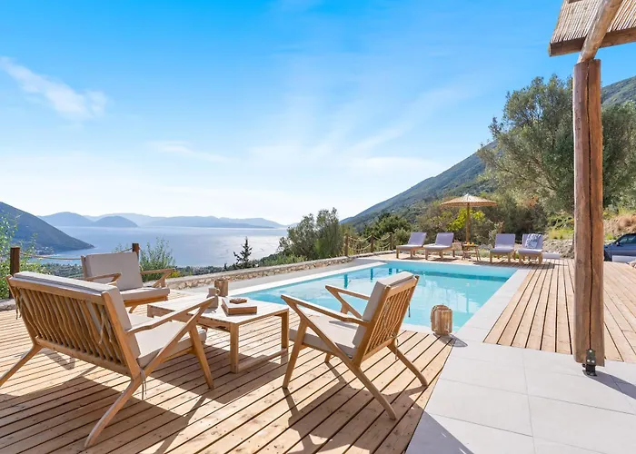Elgian Luxury -private Pool & Sea View Pondi